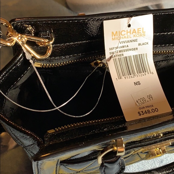 Michael Kors Vivianne Messenger black crossbody - Picture 8 of 8